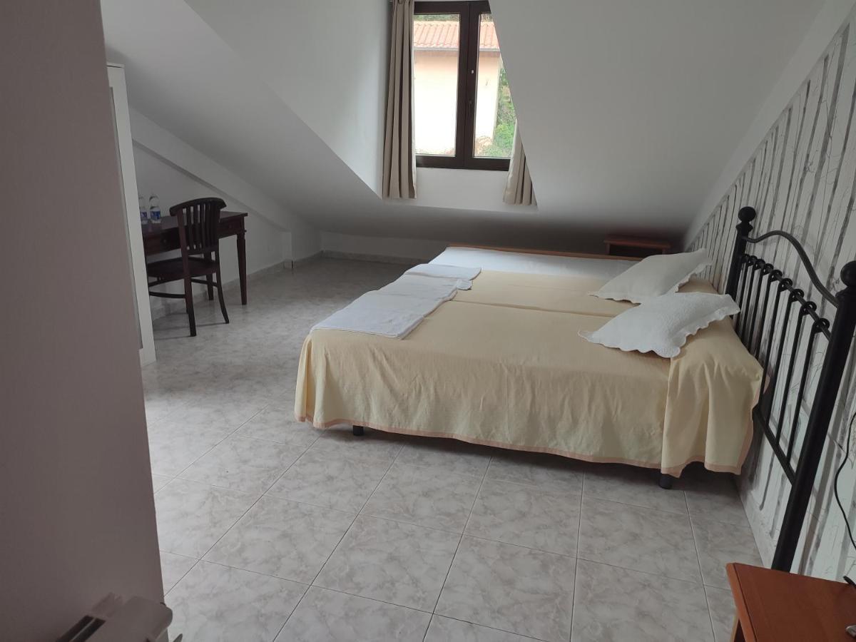 Hotel Pisuerga โปรอาซา ภายนอก รูปภาพ